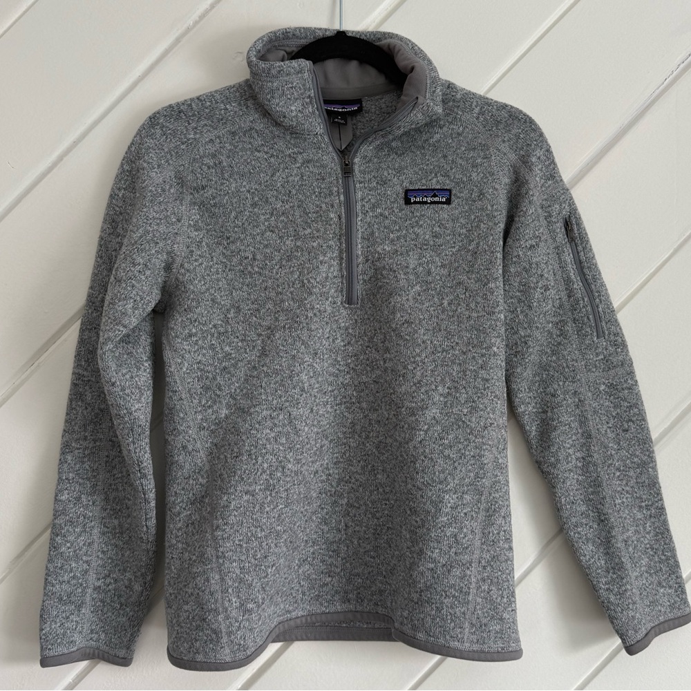 Patagonia Light Gray Quarter-Zip Fleece Pullover